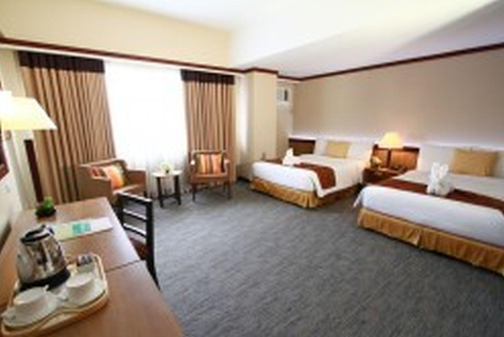 Dohera Hotel Cebu Екстериор снимка