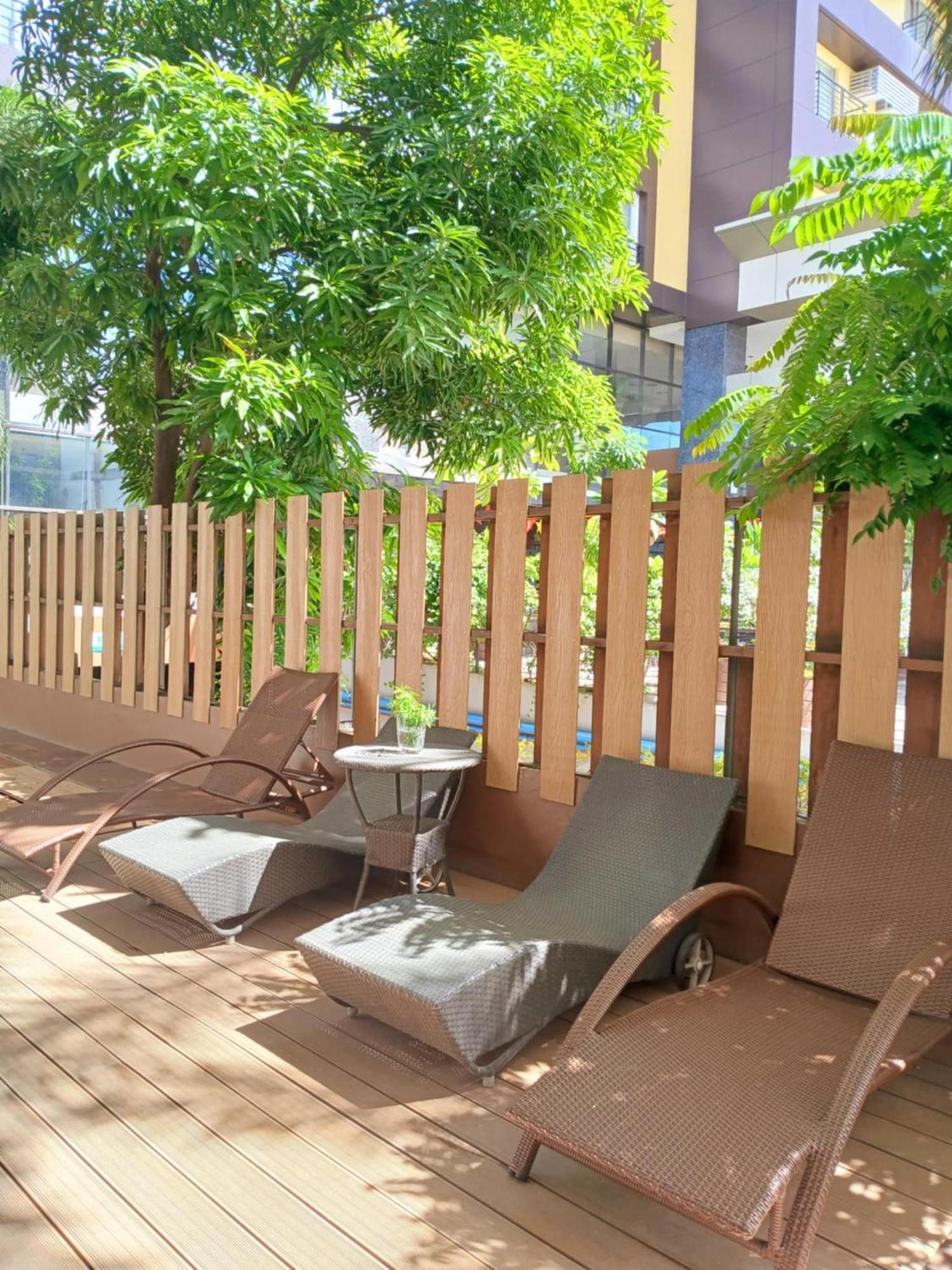 Dohera Hotel Cebu Екстериор снимка