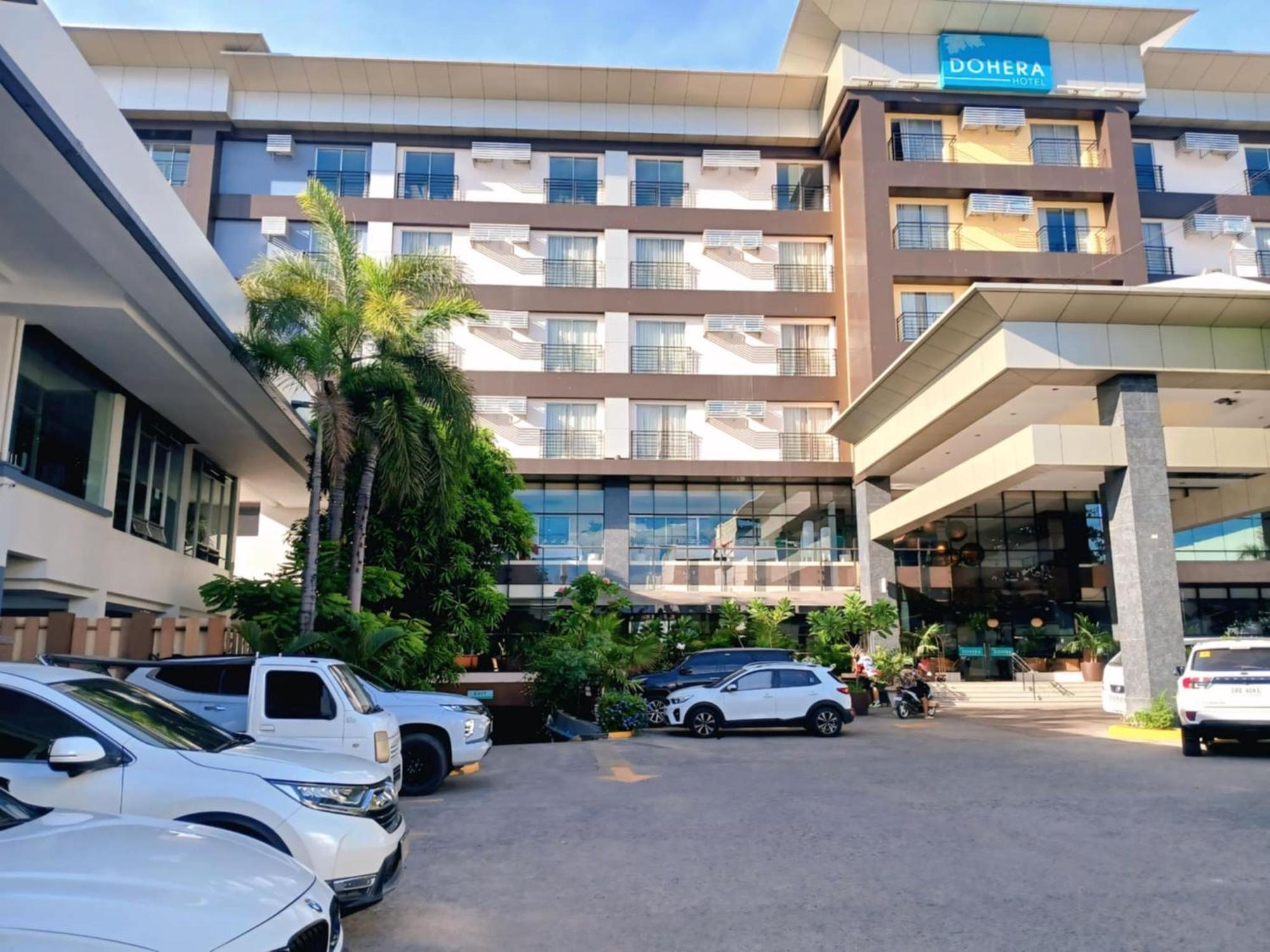 Dohera Hotel Cebu Екстериор снимка